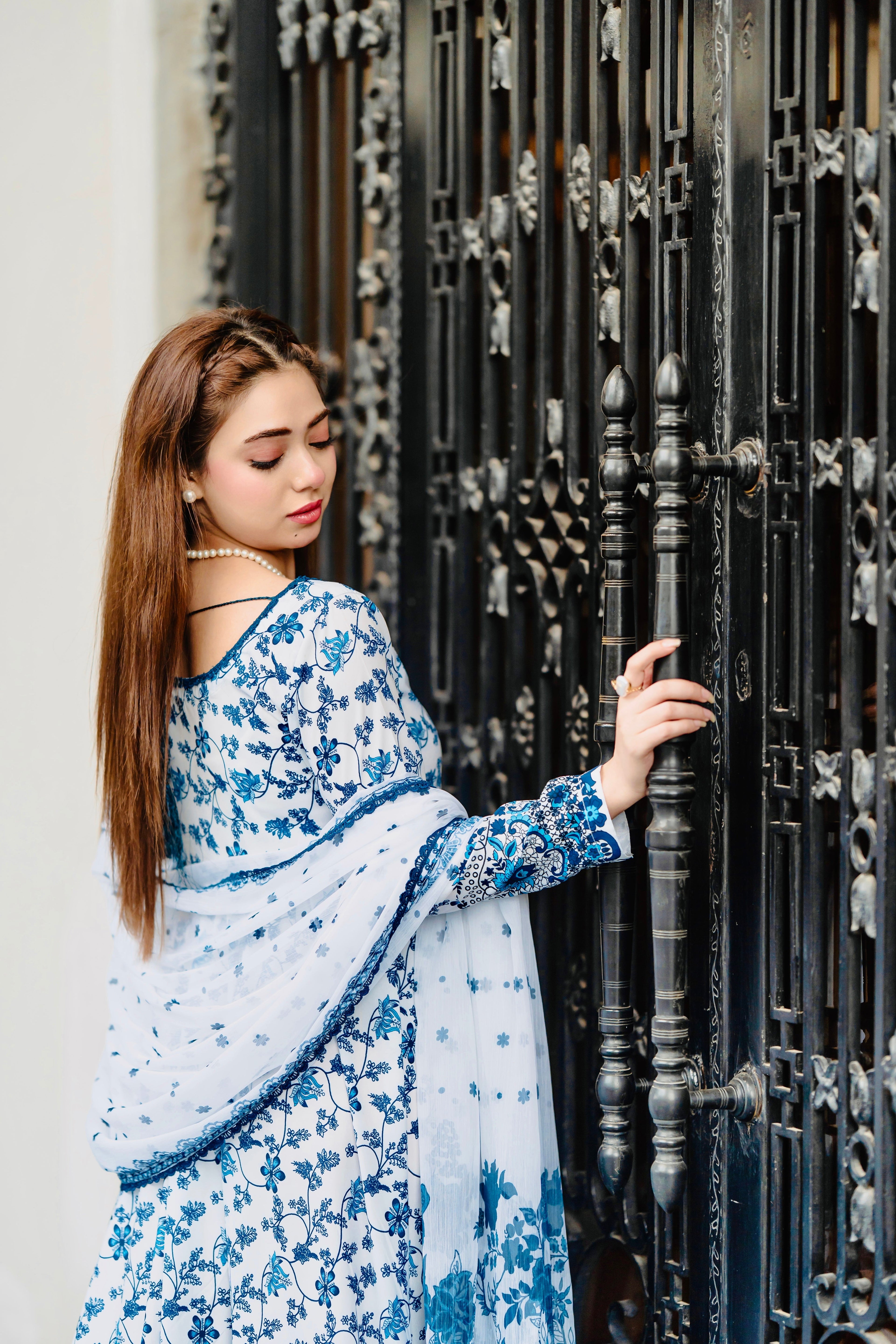Faiza-2pc