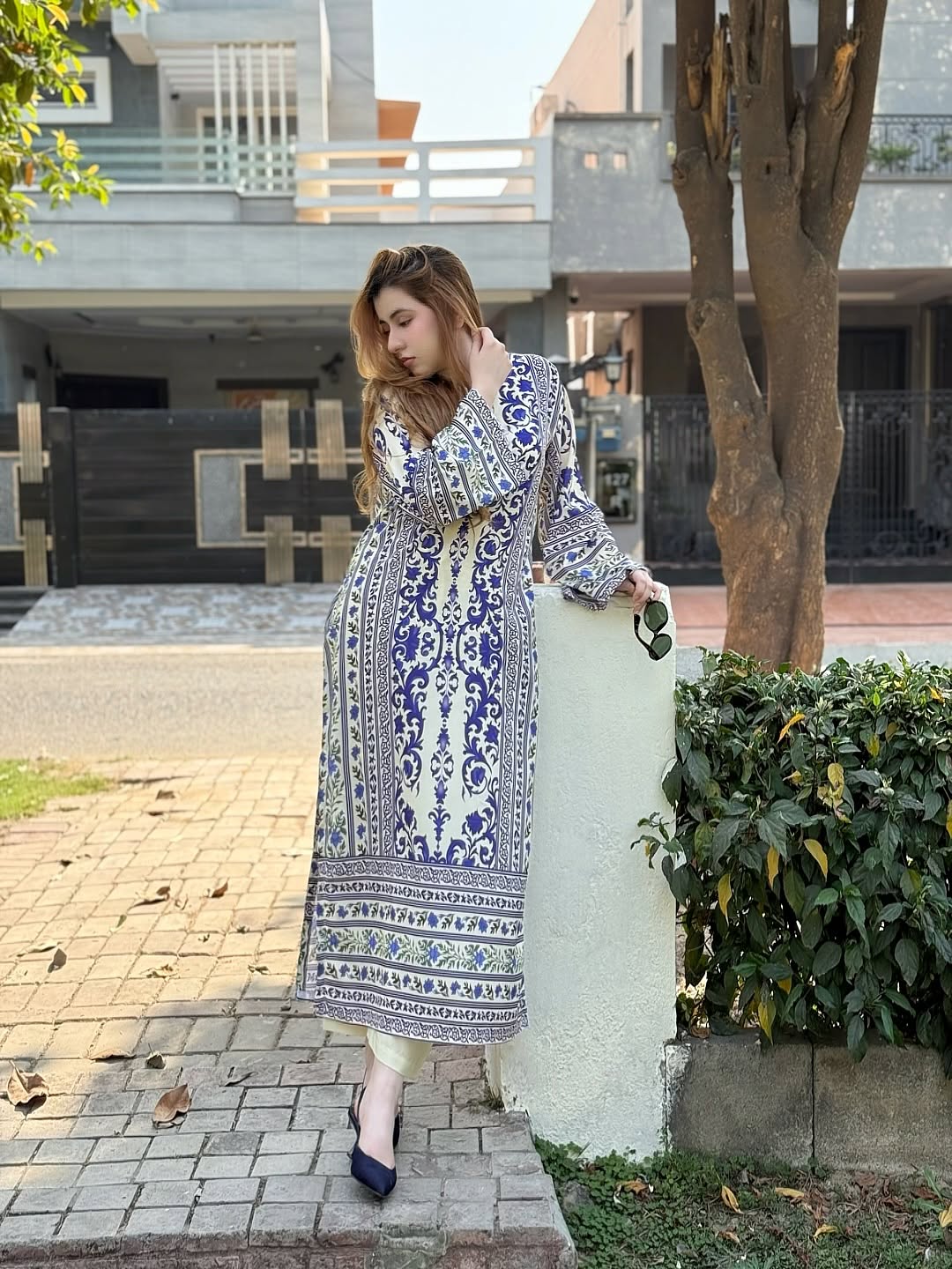 2PC Royal Blue & Ivory Printed Kaftan