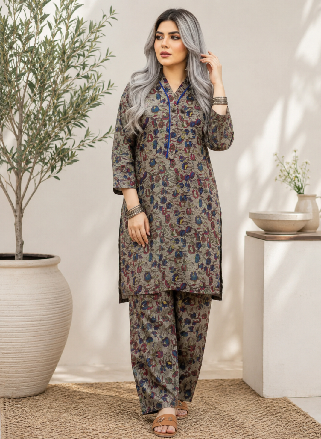 2PC Lawn Floral Printed Suit
