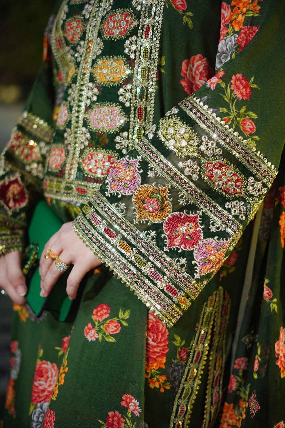 Aneela's Embroidered 3PC