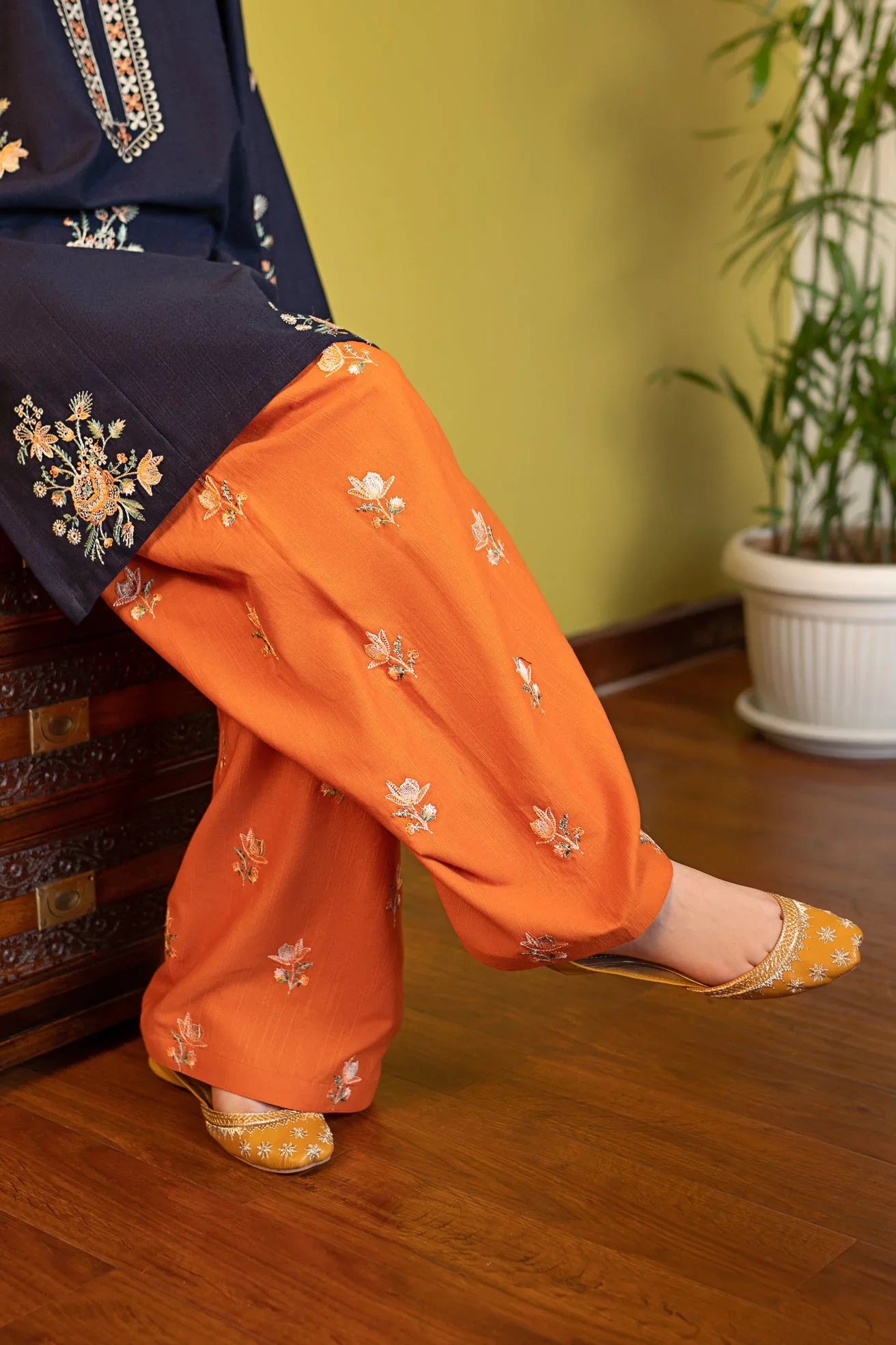2PC Marganda Embroided