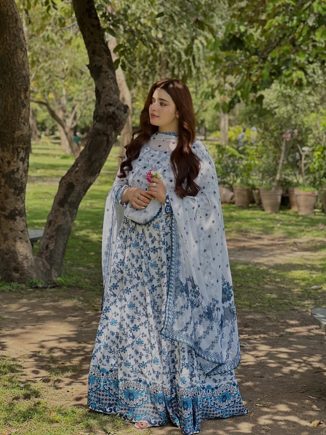 Faiza-2pc
