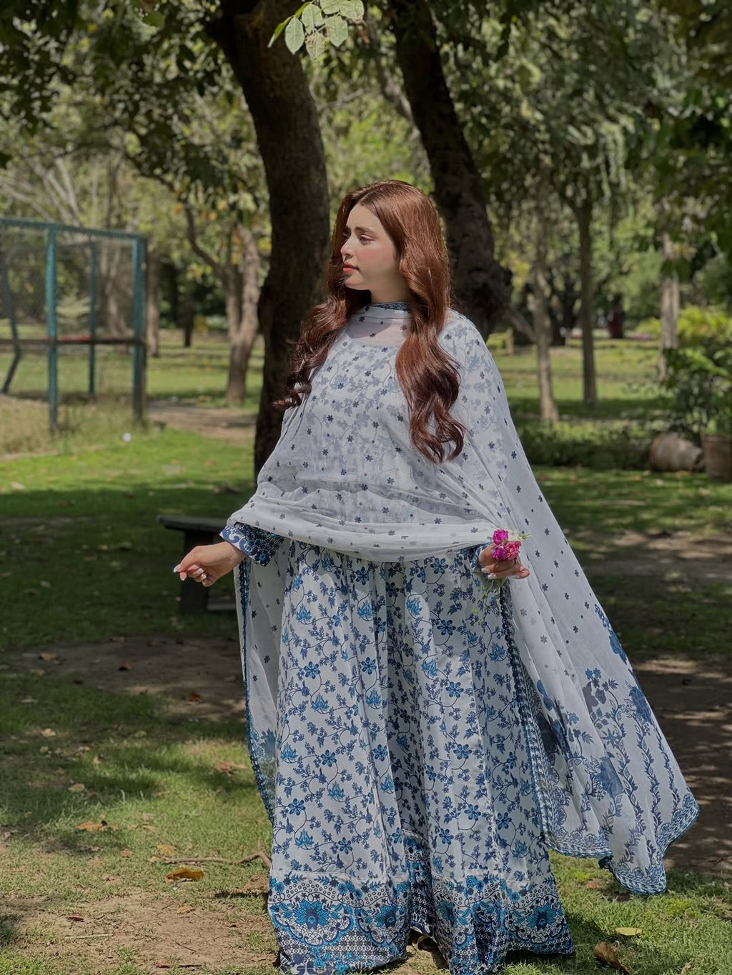 Faiza-2pc